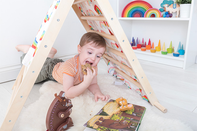 triclimb-miri-slide-lifestyle-5 triclimb-miri-slide-lifestyle-5